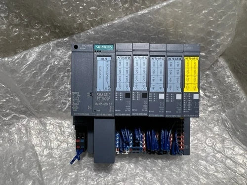 SIEMENS 6ES7193-6AR00-0AA0 + 155-6AU01-0BN0 + 131-6BF01-0BA0 + 132-6BF01-0BA0 +