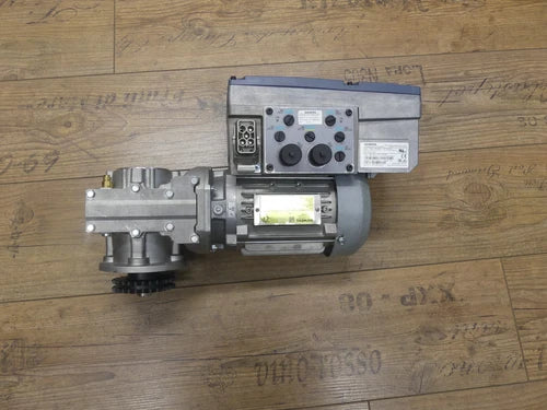 siemens 6sl3544-0tb02-1fa0 + 6SL3517-1BE11-3AM0 mint condition tribemoter see pictures
