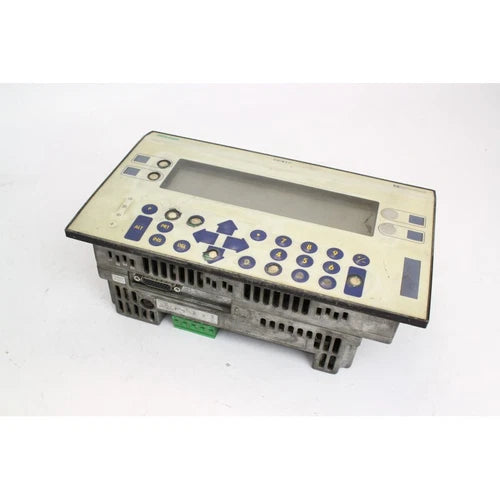 Schneider automation CCX17 TCCX1720FW 4 LI FLUORESCENT OP Panel (B1150.2)