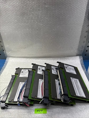 **Preowned Allen-Bradley 1771-IBD /B Input  Module 10-30 VDC Qty 4 Missing Part#