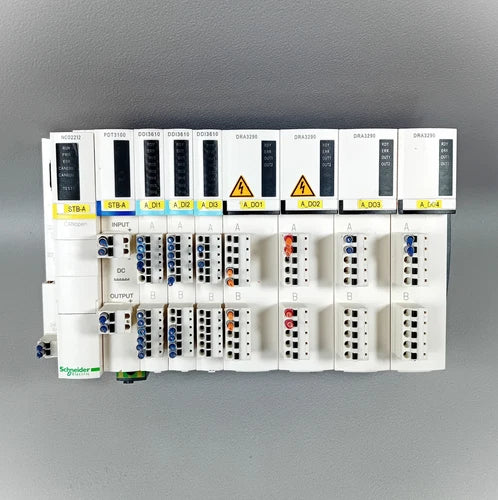 Schneider STBNC02212 + PDT3100 + 3 x DDI3610 + 4 x DRA3290 mit Bruchstelle