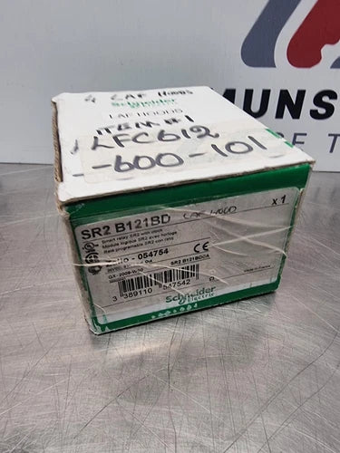 M¨®dulo L¨®gico Schneider Zelio SR2 B201BD | P/N: 054754 | 24VDC 8IN - 4 OUT