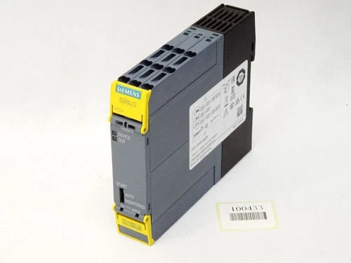Siemens Safety Relay 3SK1111-2AB30 / Neuwertig