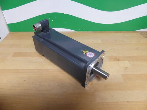 Beckhoff Servo Motor AM8043-0E21-0000 Excellent Condition See Pictures