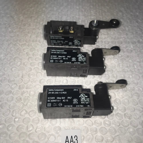 **Schmersal ( Lot Of 3 ) Limit Switch ZV1 4H 236-11Z-M20 Preowned # 1 For Parts!