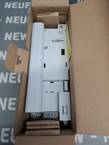 16072182 - LENZE - I5DAE255F10V10000S / Unite Leistungs- Neu