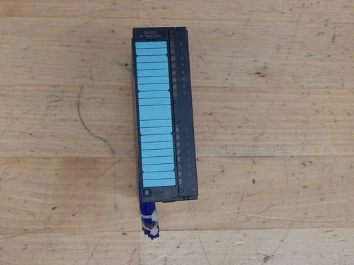 Siemens 6ES7321-1BH01-0AA0 Digital Input SM321 E-Stand:01 Used