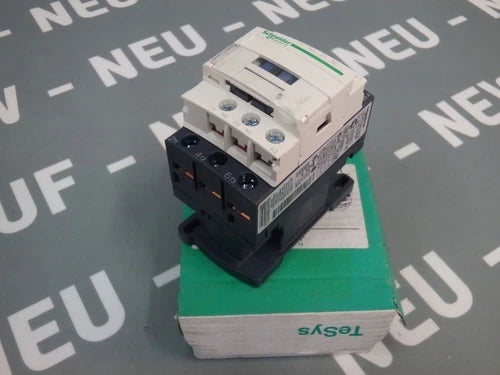 LC1D18P7  -  SCHNEIDER  -  LC1 D18P7   /   Contacteur de puissance  230V     NEW