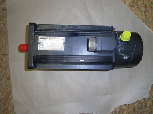 Indramat Permanent Magnet Three Phase Servo Motor MAC090B-0-PD-3-C/110-A-1//