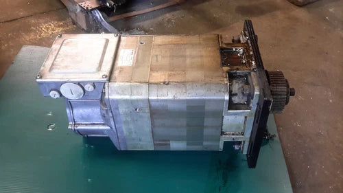 SIEMENS AC SPINDLE MOTOR 1PH7133-2NZ02-0LA0-Z_1PH71332NZ020LA0Z_Z: N02_FTV 840