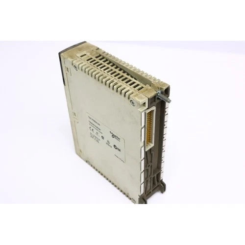 Schneider Electric TSX PREMIUM TSXDEY64D2K 64I 24VDC SINK CONN (B6)