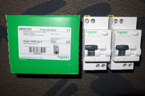 DISJONCTEUR DIFERENTIEL 20A 30mA TIPO AC SCHNEIDER ELECTRIC A9N21203 MERLIN GER