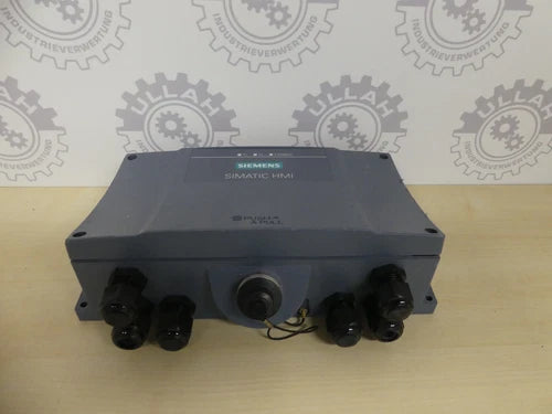 Siemens 6AV2 125-2AE23-0AX0, SLIGHTLY SCRATCHED, see pictures