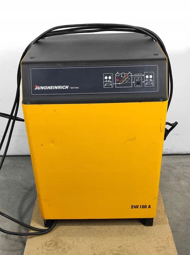 Carregador retificador JUNGHEINRICH CARREGADOR DE BATERIA DE TRA??O 400V 24Vdc 100A 620Ah