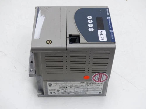 Telemecanique Schneider Altivar 28 ATV28HU18M2 0,75kW 1HP 230V 4,8A 已测试