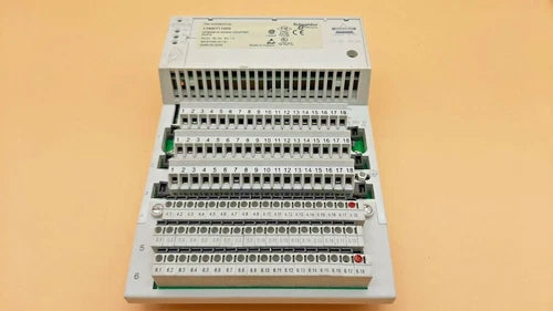 Schneider Electric 170ADM35010 16 PT IN , 16 PT OUT , 24VDC + 170INT11003