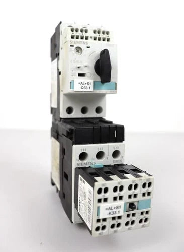 Siemens SIRIUS 3RV1021-4AA10 + 3RH1921-2HA22 35 A 600 V AC TOP ZUSTAND