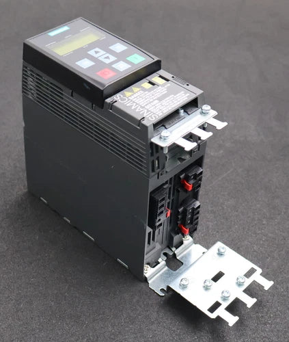 SIEMENS SINAMICS G 120C PN Variable Frequency Drive 6SL3210-1KE11-8UF2