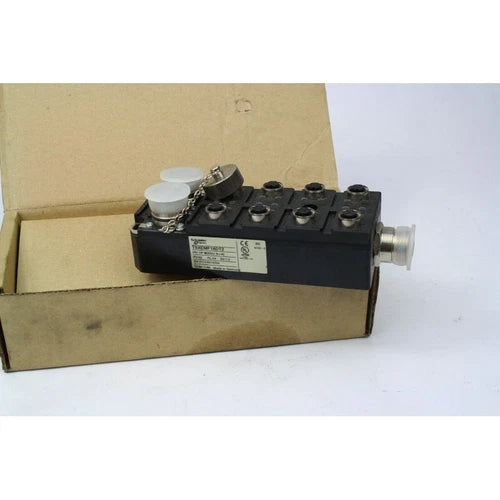 Schneider Electric TSXEMF16DT2 Open box (B300)