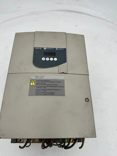 1pc x TELEMECANIQUE VARIATOR ALTIVAR 28 SQUARE D / ATV28HU90N4 5.5Kw/7.5HP