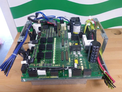Fanuc ServoAmplifier A20B-2101-0230 / 04C / A16-3200-0610/11E see pictures