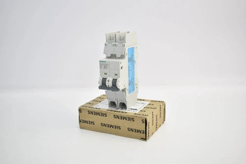 Siemens Circuit Breaker 10kA 2 Pole 4A 5SJ4 204-7HG42 ( 5SJ4204-7HG42 )