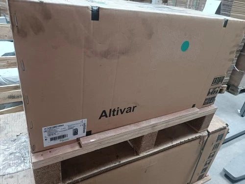 Schneider ATV61WD18N4 NEU in OVP