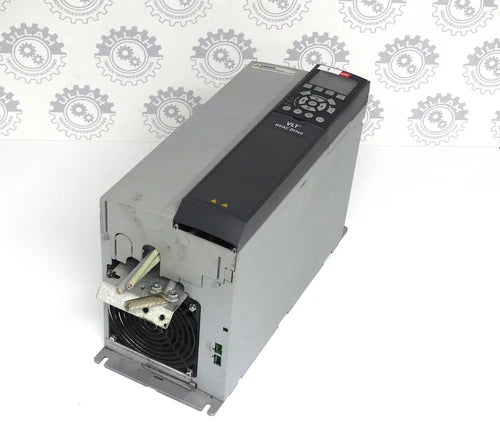 Danfoss VLT FC-102P11KT4E20H1XGXXXXSXXXXAQBXCXXXXDX