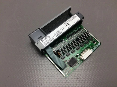 1746OB32 - ALLEN BRADLEY - 1746-OB32 Output Module REFURBISHED