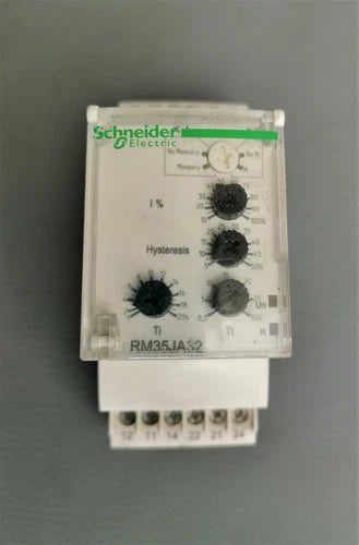 Schneider RM35JA32MW