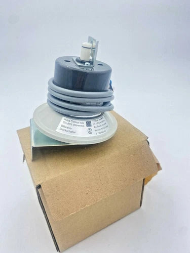 1pc x  Differential pressure switch Huba Control 600.9016