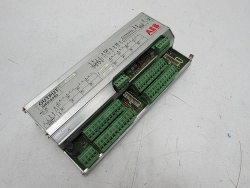 ABB OUTPUT Modul  IDB555AR2 HITE 303021 R2 ID B553A R2