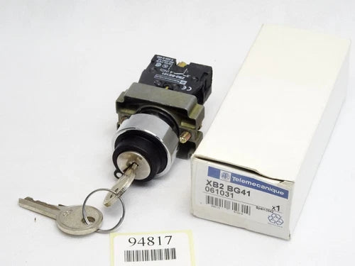 Telemecanique Schneider Einbauschl¨¹sselschalter XB2 BG41 XB2BG41 061031 Neu OVP
