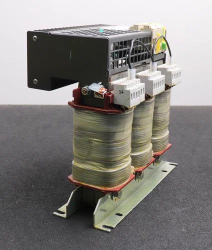 SIEMENS Power Supply 3 Phase 4AV3402-2FB00-0A 50-60Hz Upri=575-200V