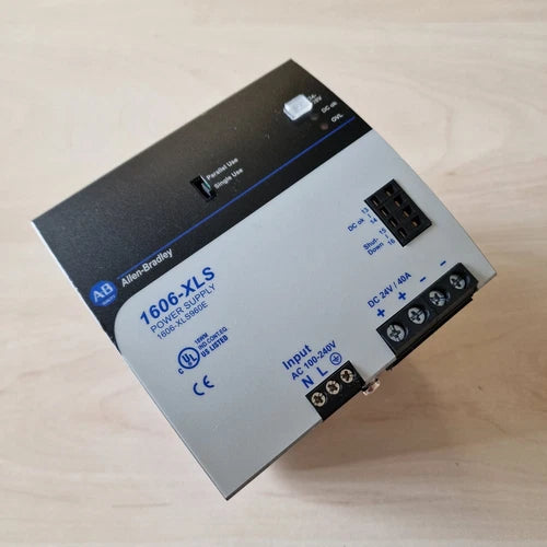 1606-XLS960E Rede, 24-28V DC, 960W, 1 fase 100-240V AC Eingangsspannung