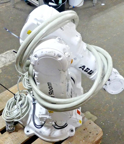 ABB ROBOT IRB 140 M2004 IRB 140-6/0.B 14M-52487 B.J 2008 see pictures