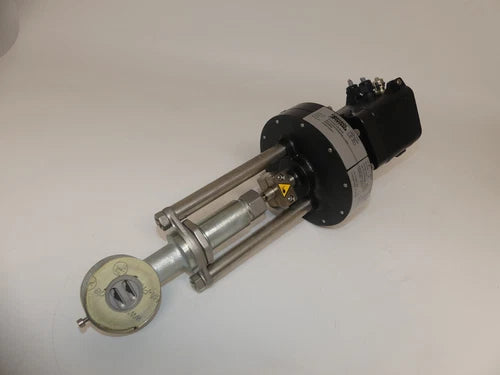 Schubert & Salzer Digital Positioner 8049-4 with Slide Gate Valve 8021 s.B.
