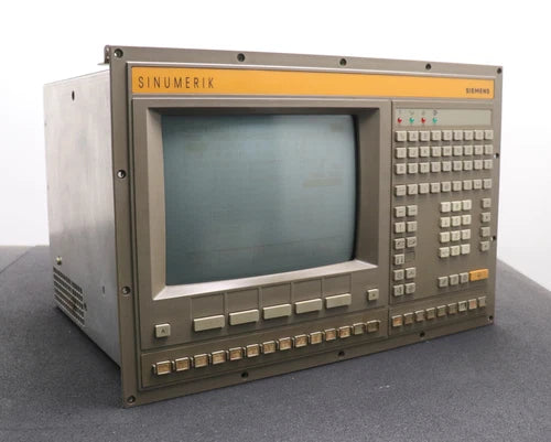 SIEMENS SINUMERIK 820M Control Panel 6FC3531-0AA-Z Only 2 Rack Modules Missing