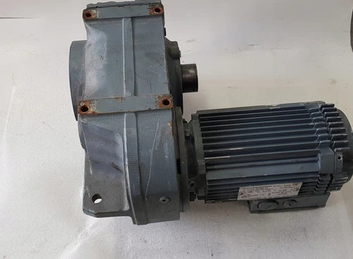Motor SERVO SEW FH67B DY71ML/TH 43:1 69r/m