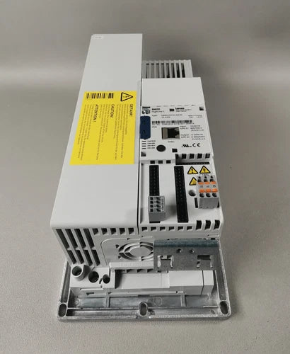 Lenze E84AVHCC1534SX0