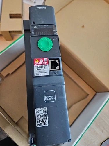 SCHNEIDER ATV320U22N4B 093126 NEW