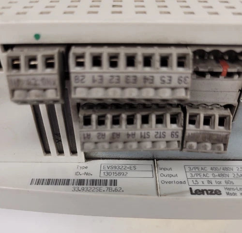Inversor usado Lenze EVS9322-ES