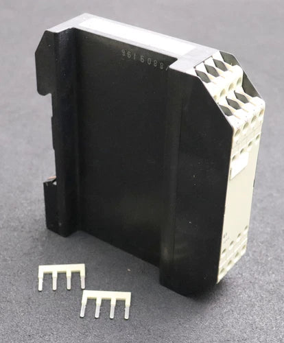 SIEMENS SIMATIC S5-110 Digital Input 6ES5405-7AB11 8xE 110VAC/DC