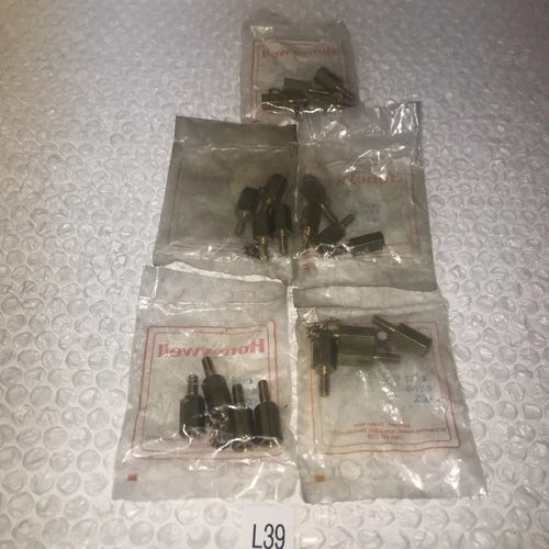 **NEW ( LOT OF 5) BRAND Honeywell Skinner Valve L99-025 Fastener Set + Warranty#