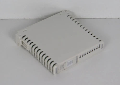 ABB S900 Digital In/Out DIO8 DX910N 3KDE175313L9100 NEUWERTIG