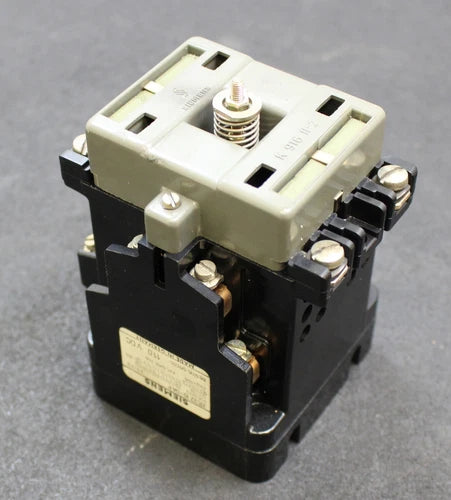 SIEMENS Luftsch¨¹tz 3TC2210-0AF ¨C Bet?tigungsspannung 110VDC