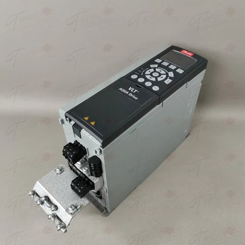 Danfoss VLT FC-202P2K2T4E20H1TGCXXXSXXXXAXBXCXXXXDX