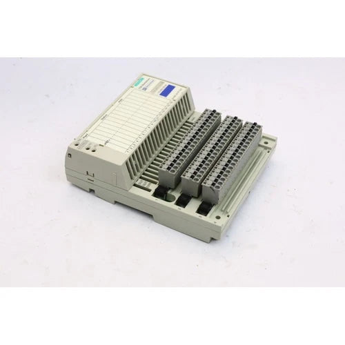 Schneider Automation 170ADO35000 TSX MOMENTUM I/O BASE, 24VDC-32PT OUT  (B966.9)