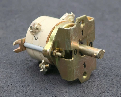 SIEMENS Drehschalter 5KT1 121 unbenutzt