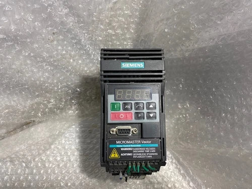 SIEMENS MICROMASTER Vector 6SE3212-8CA40